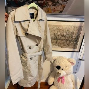Big Chill Beige trench coat with belt
